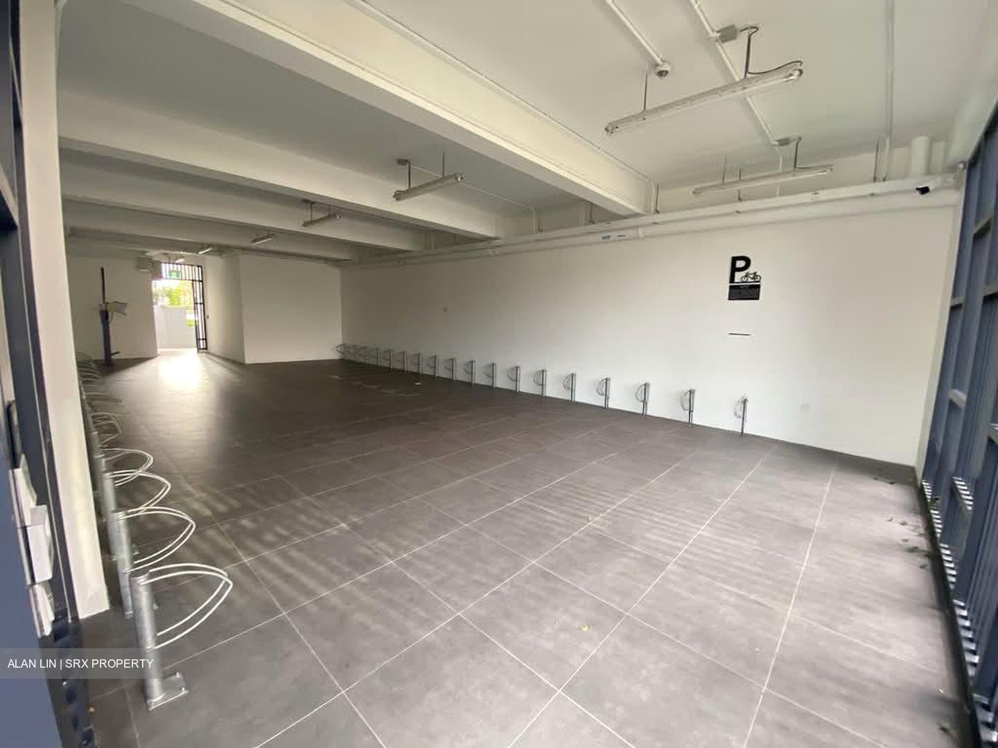 Seaside Residences (D15), Retail #566193551